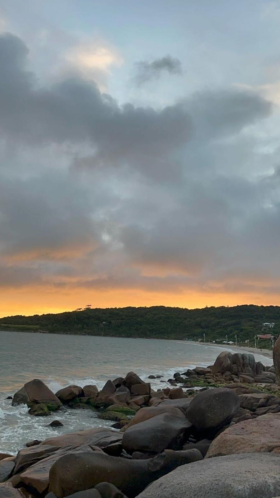 Pousada Paraiso Ap Proximo Ao Centro Da Praia De Baixo Lägenhet Palhoça Exteriör bild